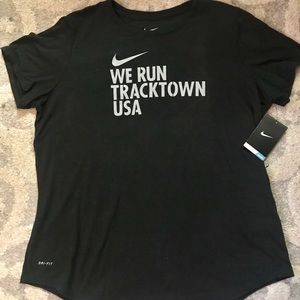 NIKE DRI-FIT women’s Shirt